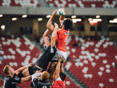 833体育直播-英超球员裆部撞门柱的尴尬瞬间合集